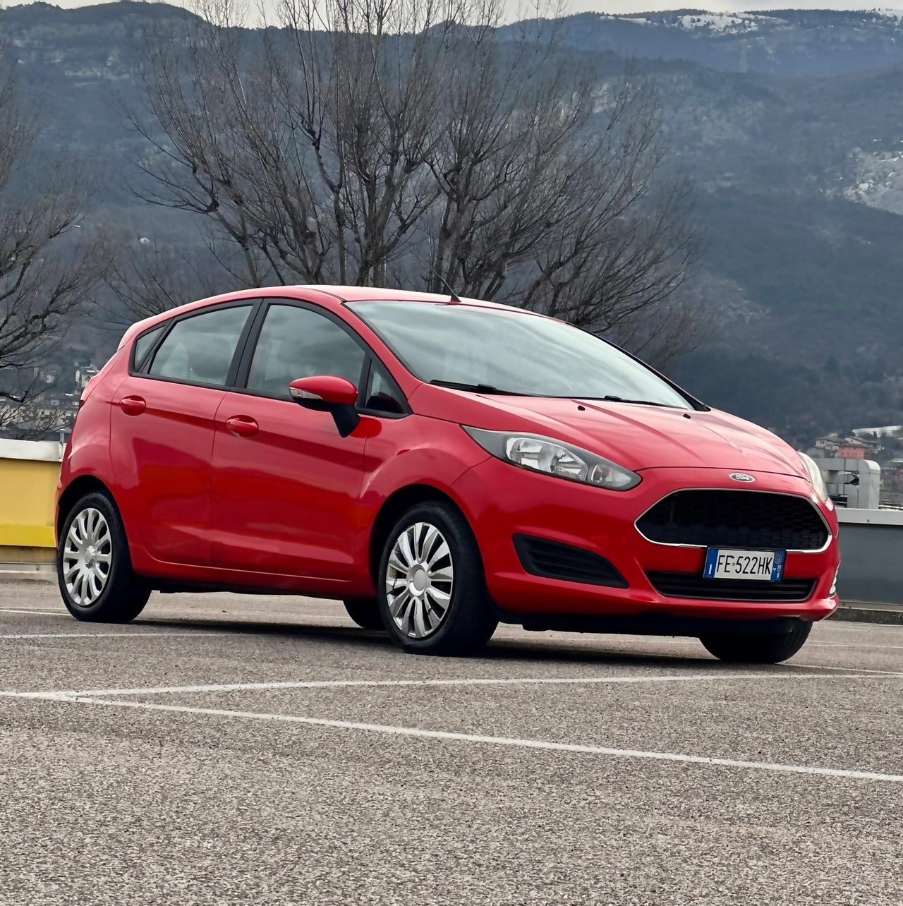 Ford Fiesta TDCi 75CV 5p Red Edition Neopatentati