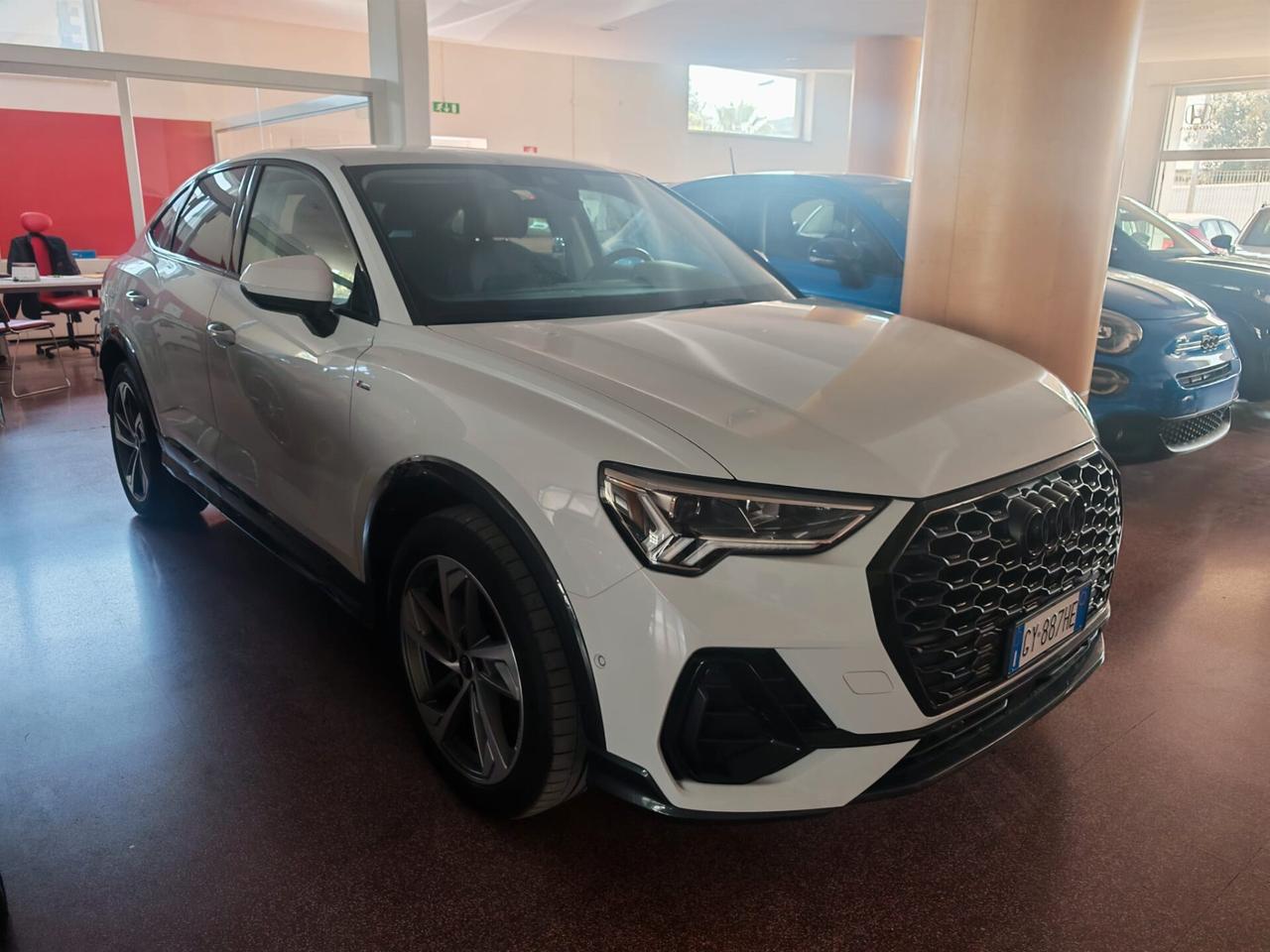 Audi Q3 SPB 35 TFSI e S tronic line edition