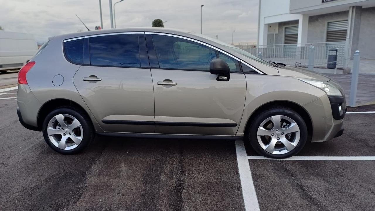 Peugeot 3008 1.6 HDi 110CV Premium