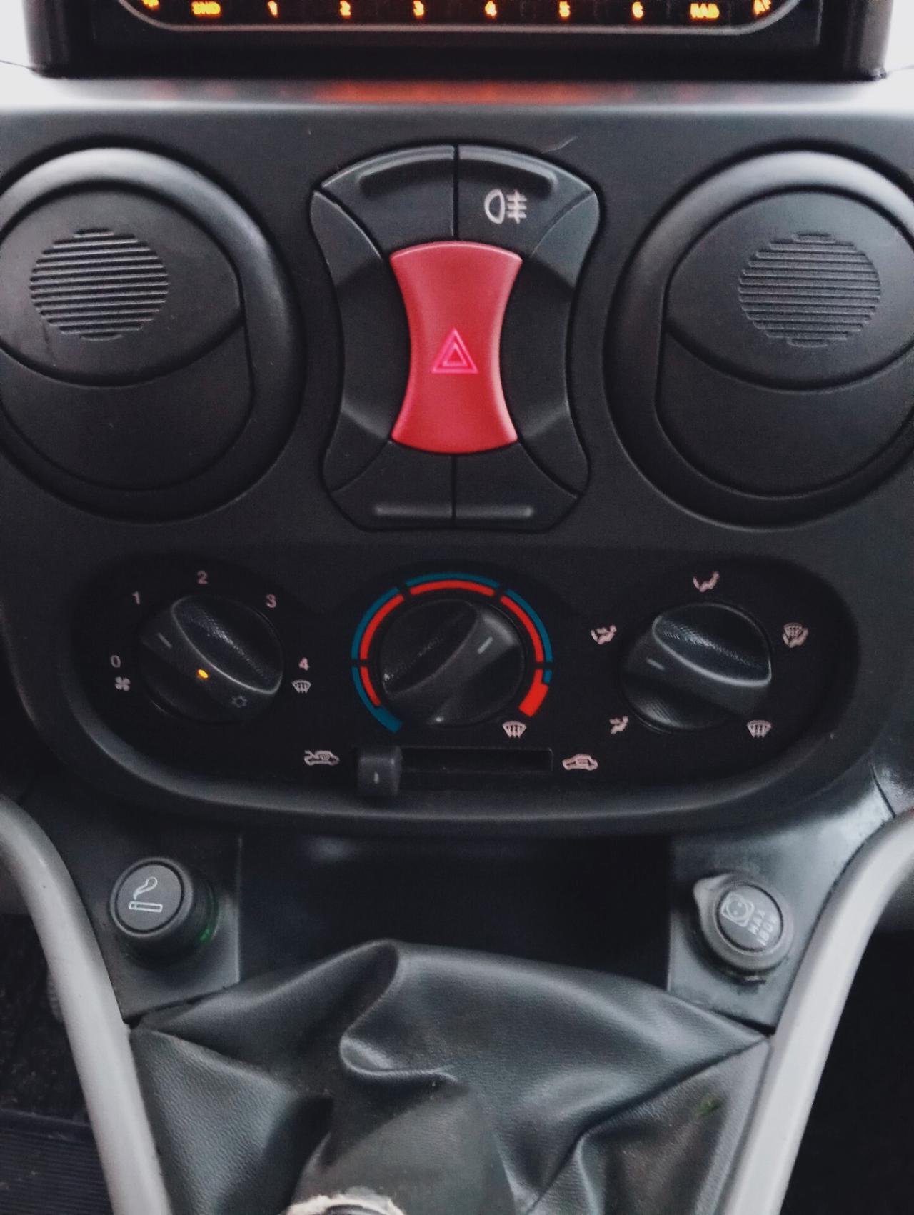 Fiat Doblo 1.9 JTD cat Cargo Lamierato