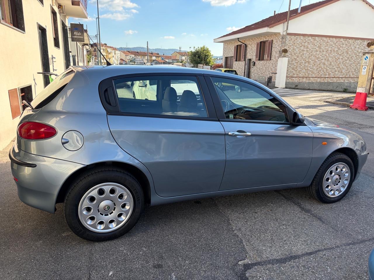 ALFA ROMEO 147 1.6 PROG KM 15900