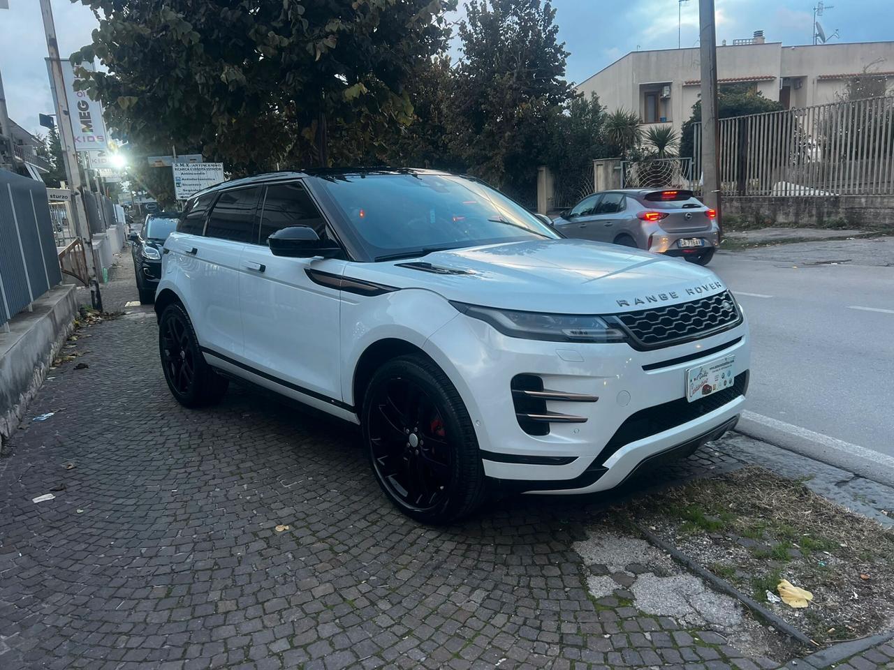 Land Rover Range Evoque 2.0D I4 180 CV AWD Auto R-Dynamic