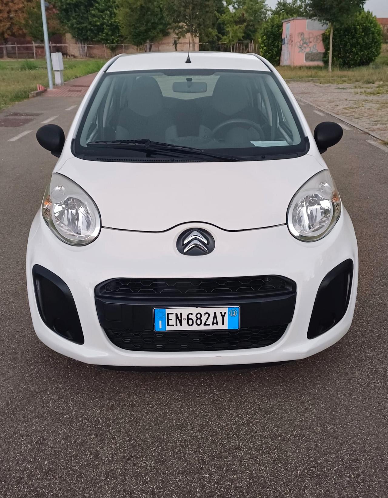 Citroen C1 1.0 5 porte DeeJay ANNO 2013