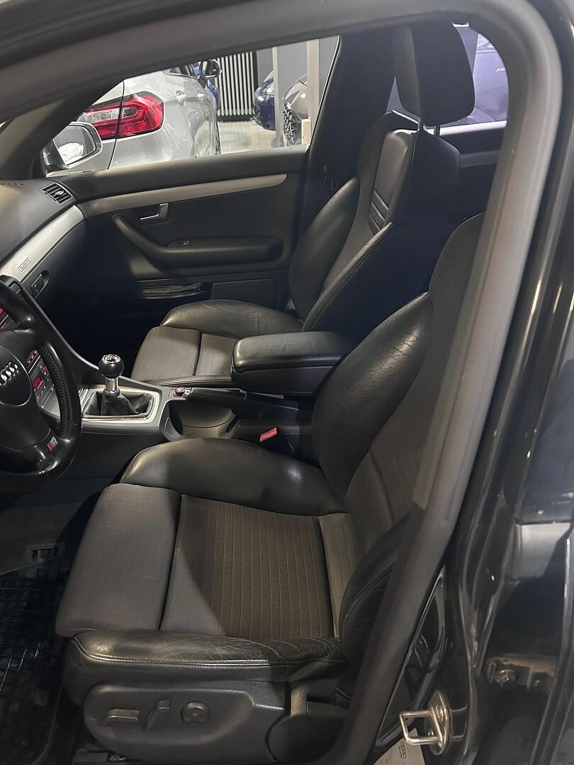 Audi S4 4.2cc 345cv V8 NO SUPERBOLLO