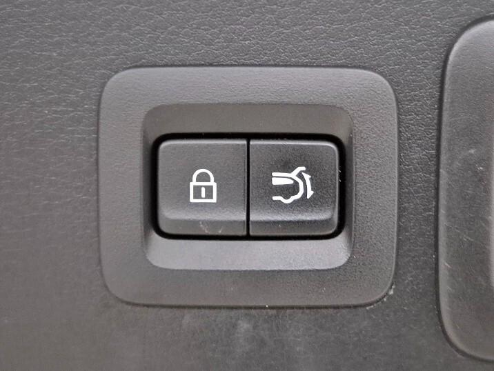 Mazda CX-30 2.0L Skyactiv-G M Hybrid 2WD Exceed