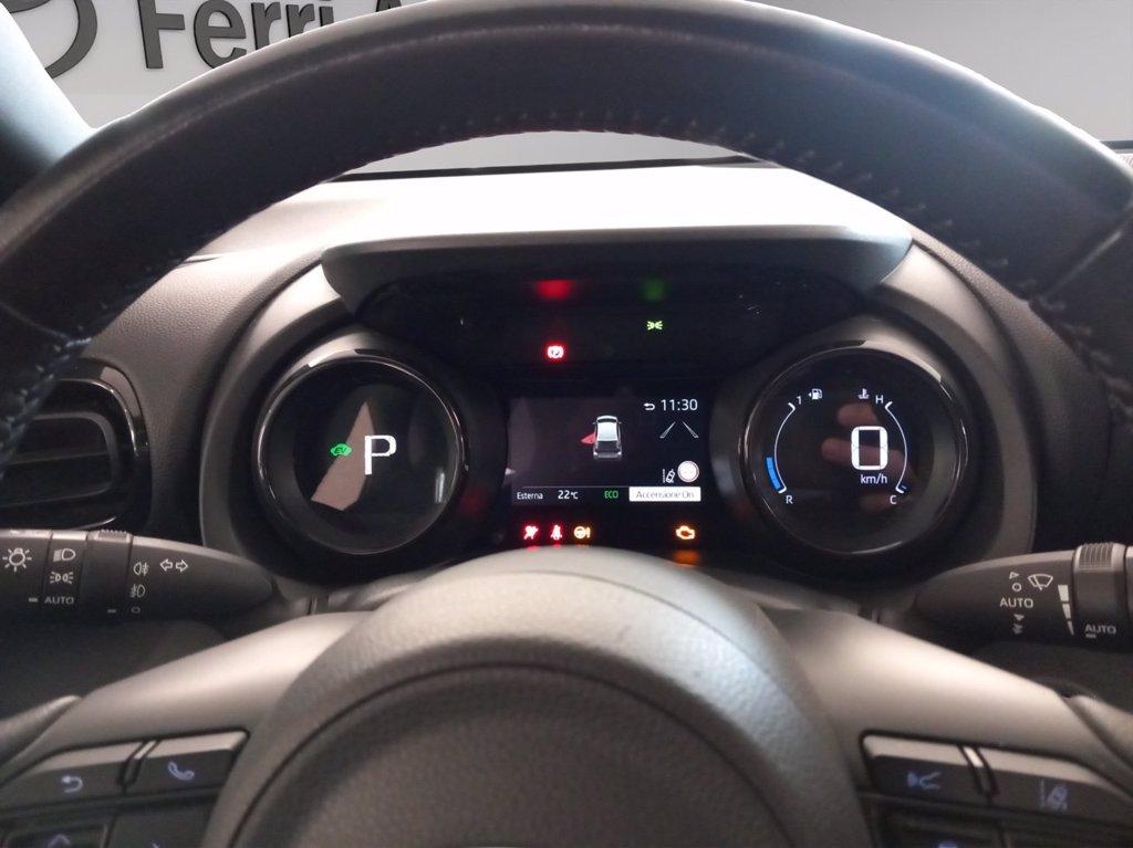 TOYOTA Yaris 1.5h style del 2022