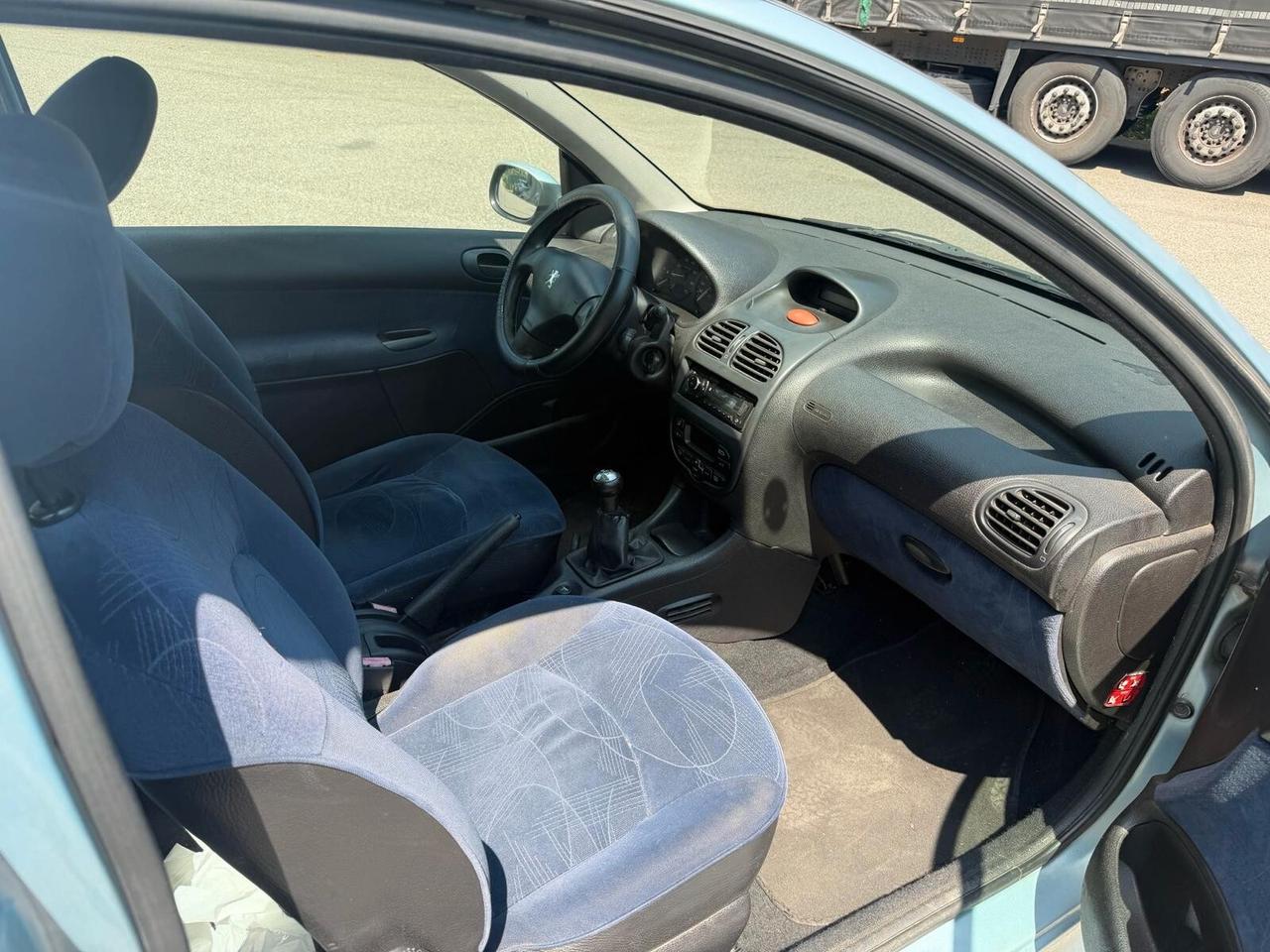 Peugeot 206 1.1 3p.benzina GPL