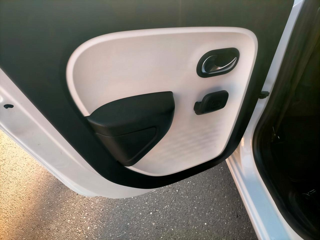 Renault Twingo SCe Live