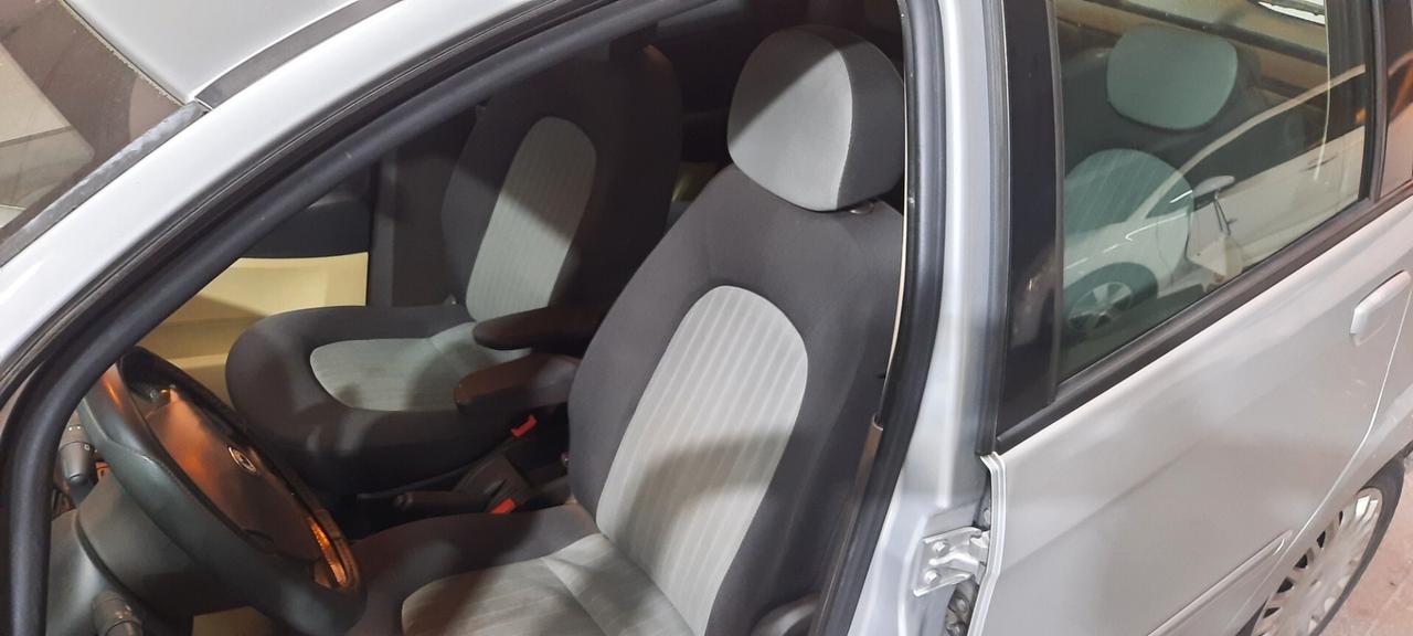 Lancia MUSA 1.9 Multijet Platino