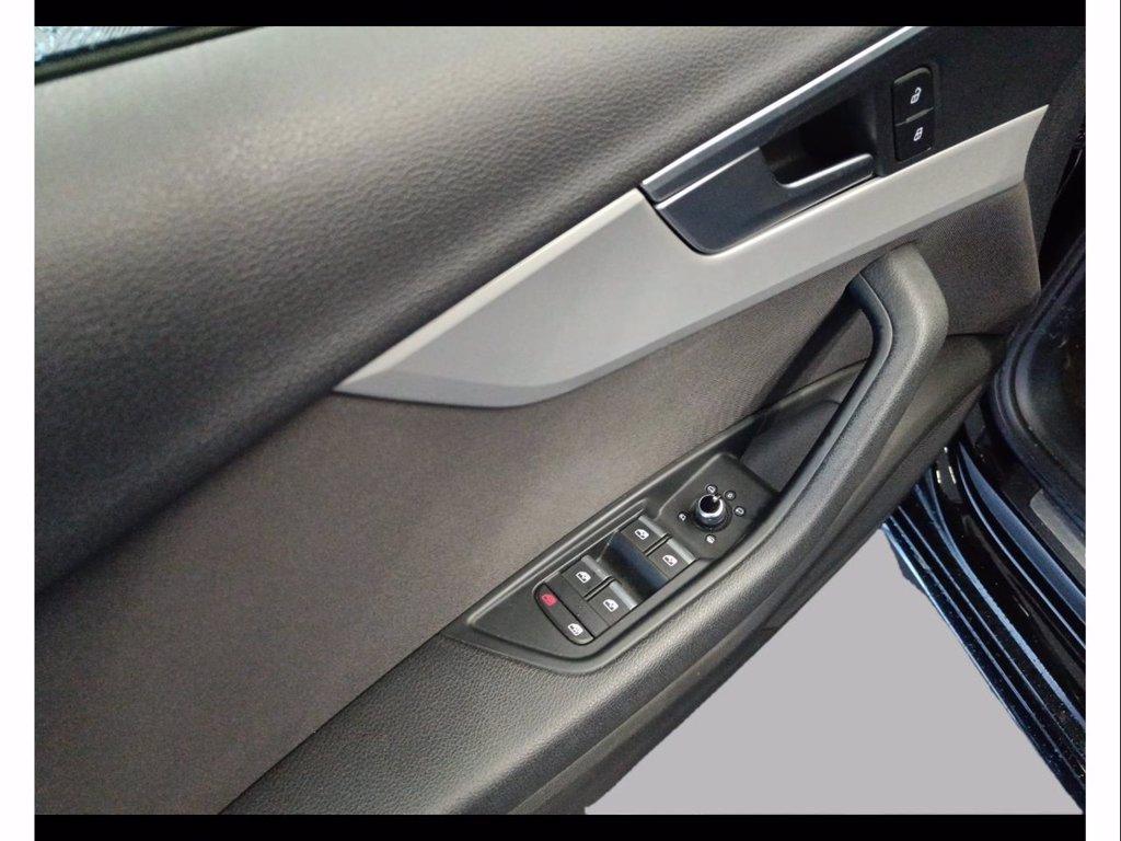 AUDI A4 avant 35 2.0 tdi mhev business advanced 163cv s-tronic del 2020