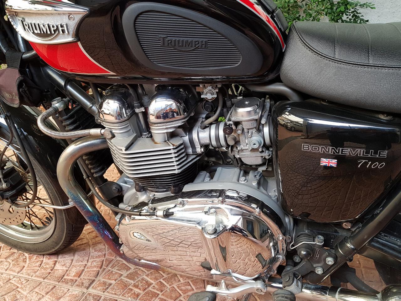 Triumph Bonneville T100 05/2007