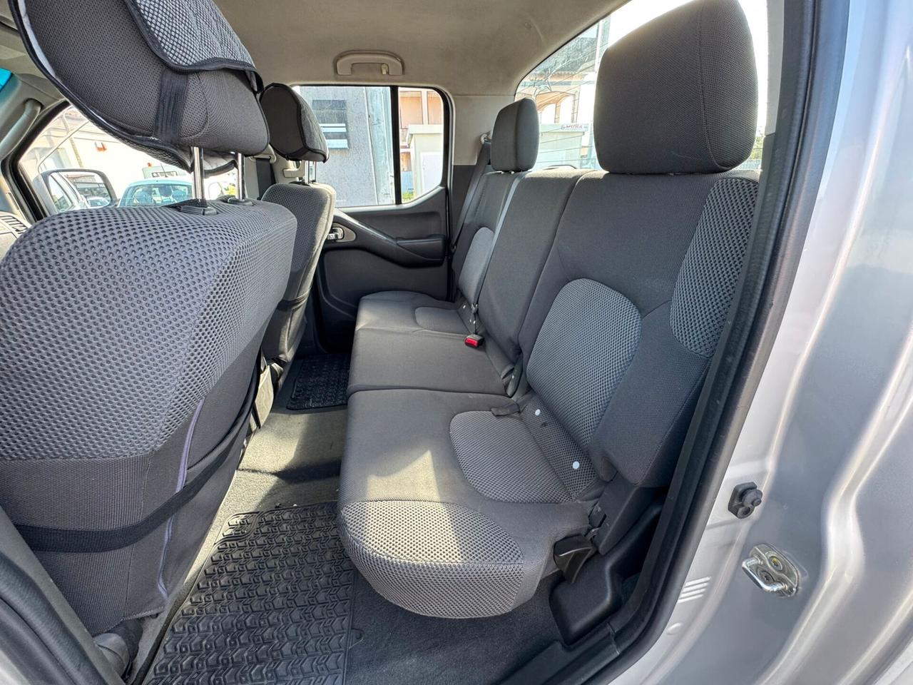 NISSAN NAVARA DOUBLE CAB -PREZZO REALE
