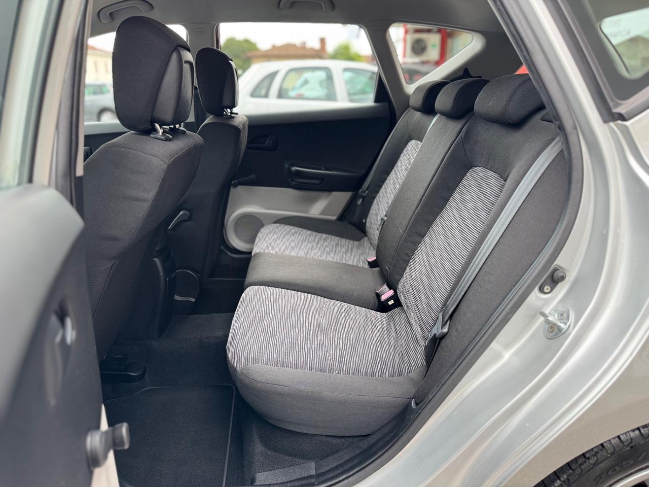 Kia Ceed cee'd Sp. Wag. 1.6 CRDi VGT 90CV LX