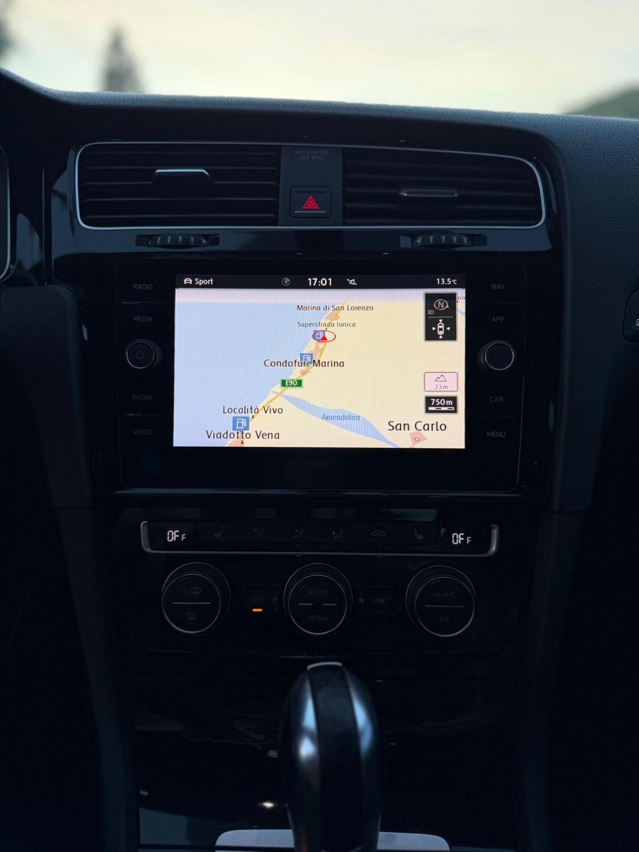 Volkswagen Golf GTD 2.0 TDI DSG 5p. BlueMotion Technology