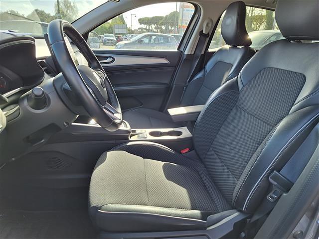 Renault Arkana 1.6 Hybrid Intens E-Tech Auto