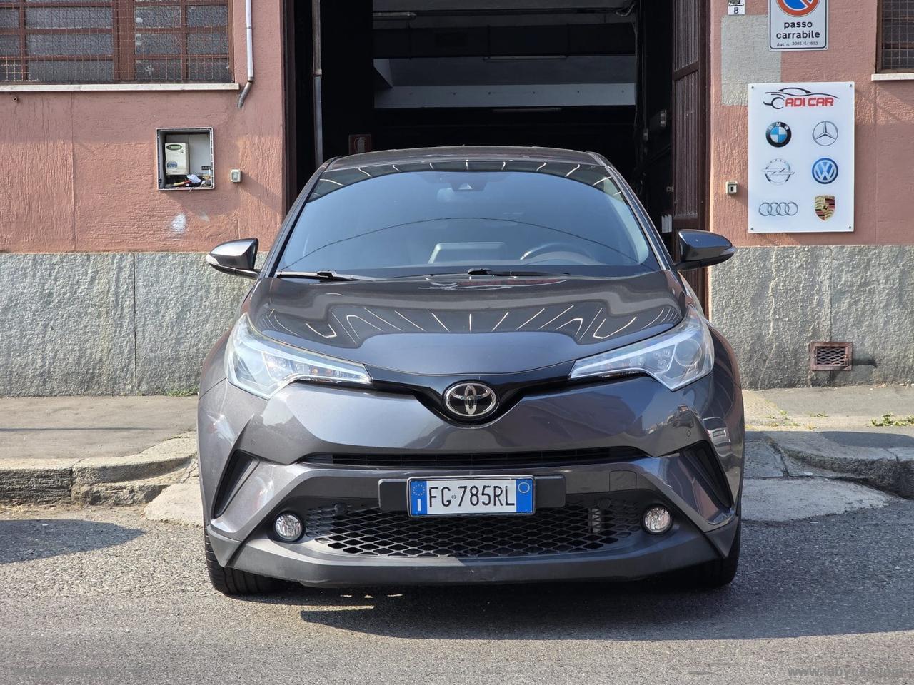 TOYOTA C-HR 1.2 Turbo CVT 4WD Lounge