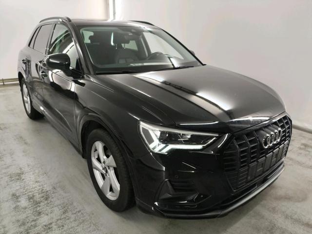 AUDI Q3 35 TDI S tronic S line edition