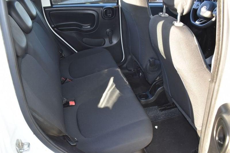 FIAT Panda 1.2 69cv E6 Waze