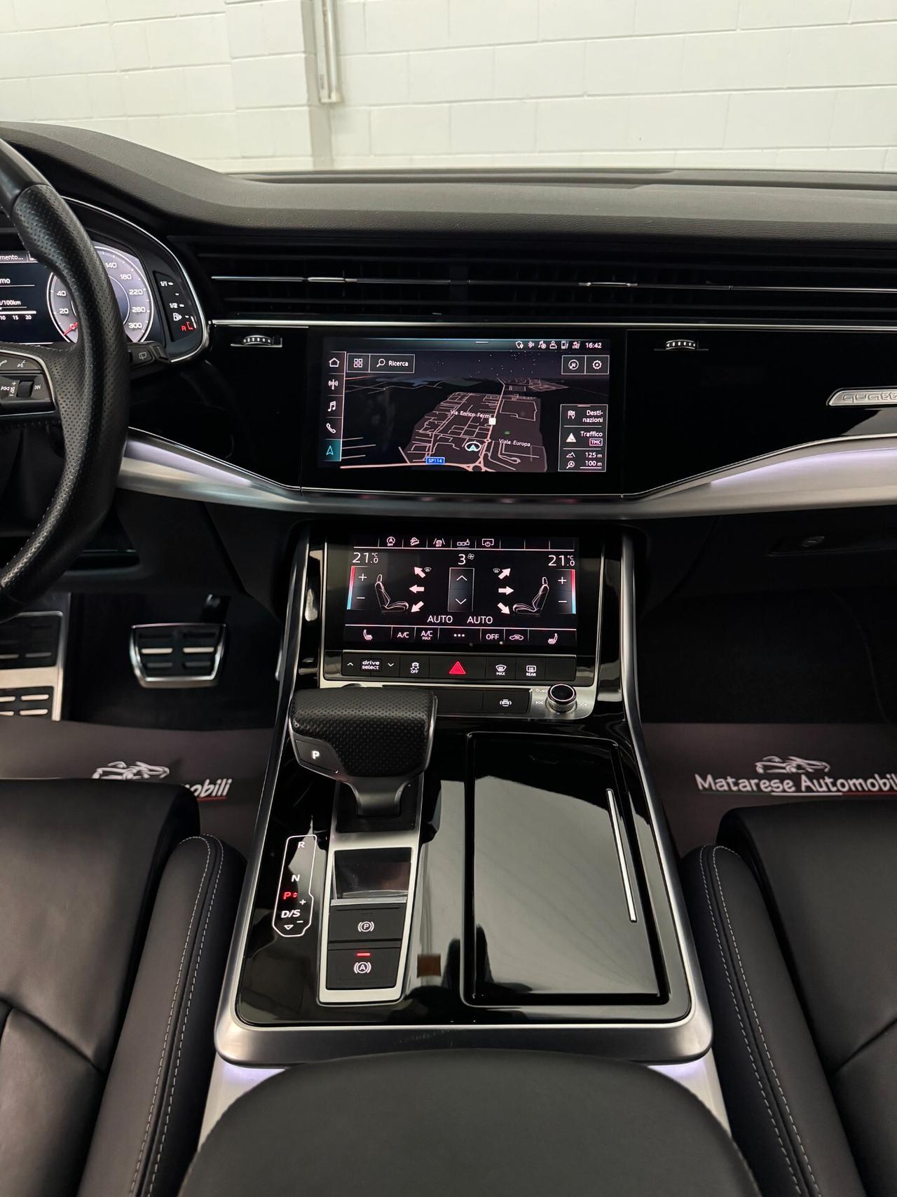 Audi Q8 S-Line Quattro 50 mhev tiptronic 3.0cc 286cv Finanziabile