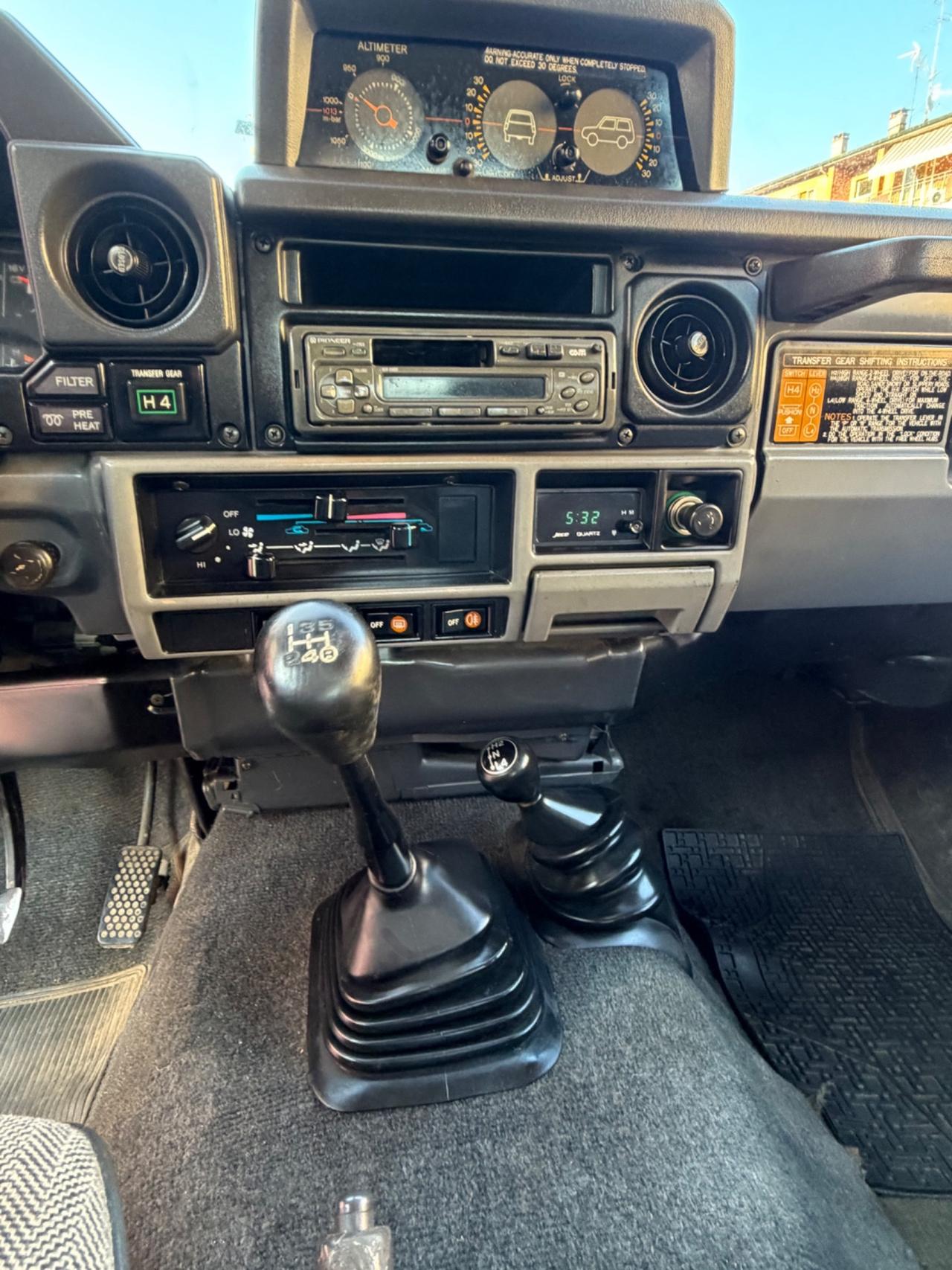 Toyota Land Cruiser II 2.4 turbodiesel SW LJ70 Special
