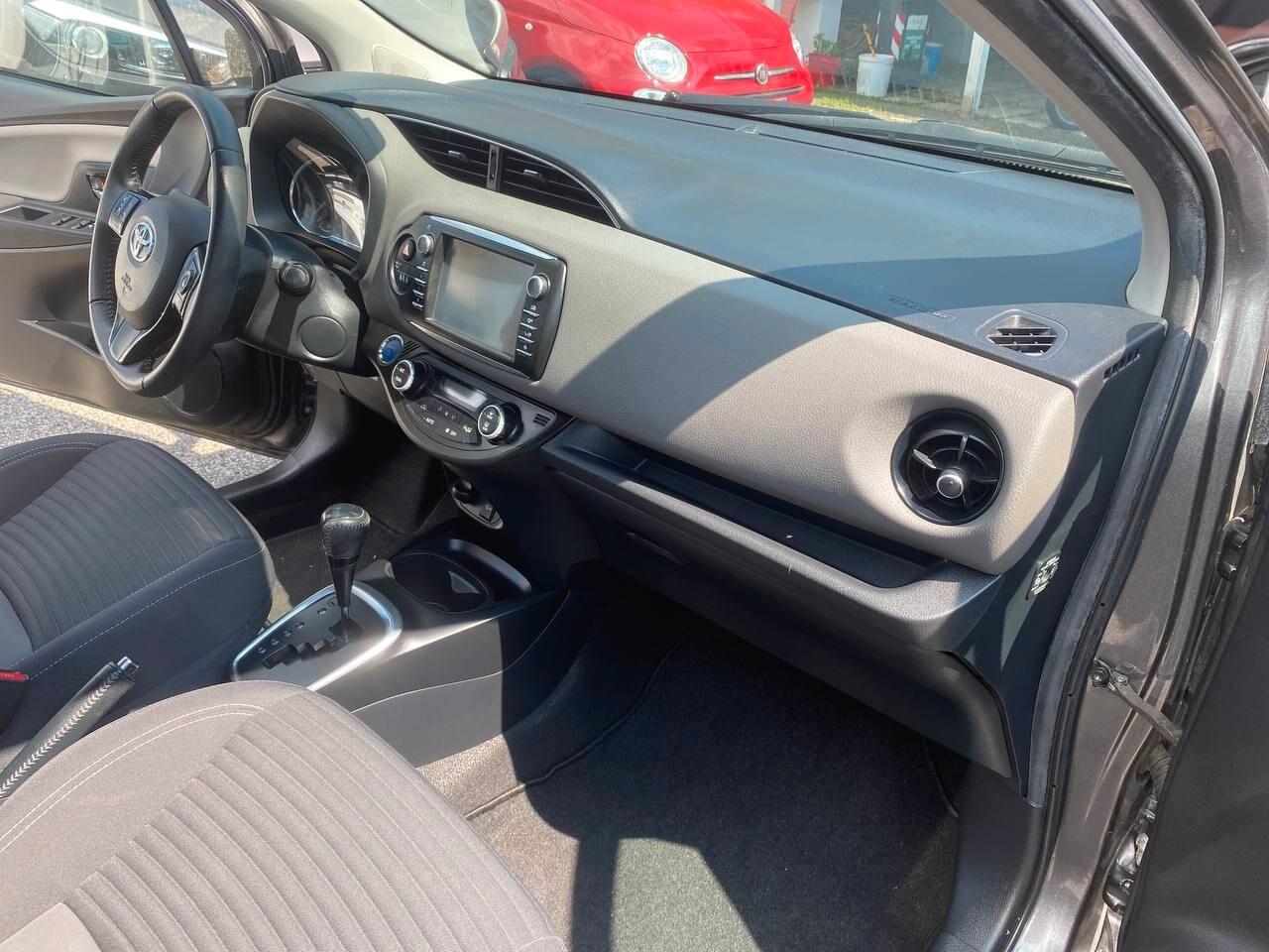 Toyota Yaris 1.5 Hybrid 5 porte Active