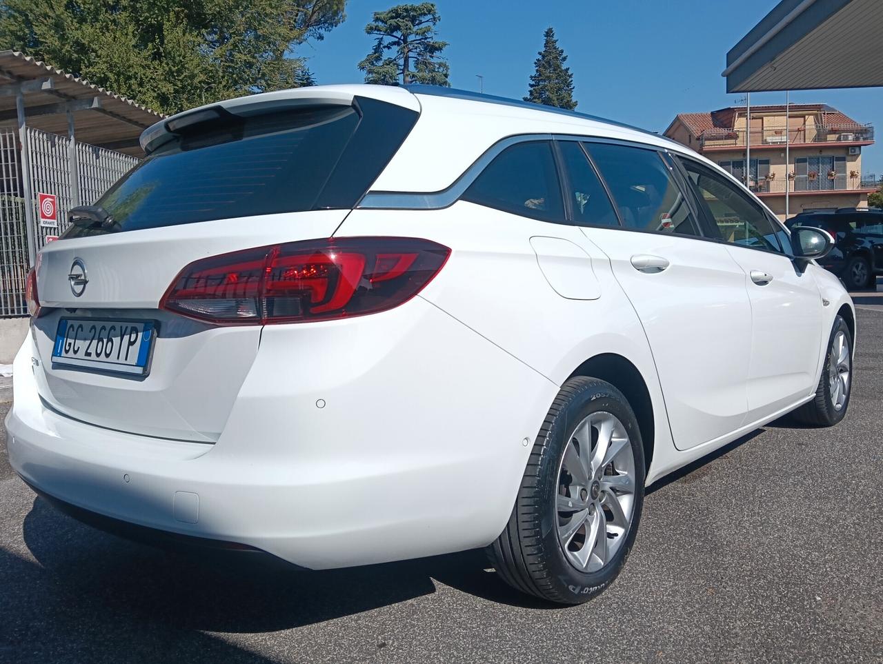Opel Astra 1.5 CDTI 122 CV S&S Sports Tourer Business Elegance Aziendale