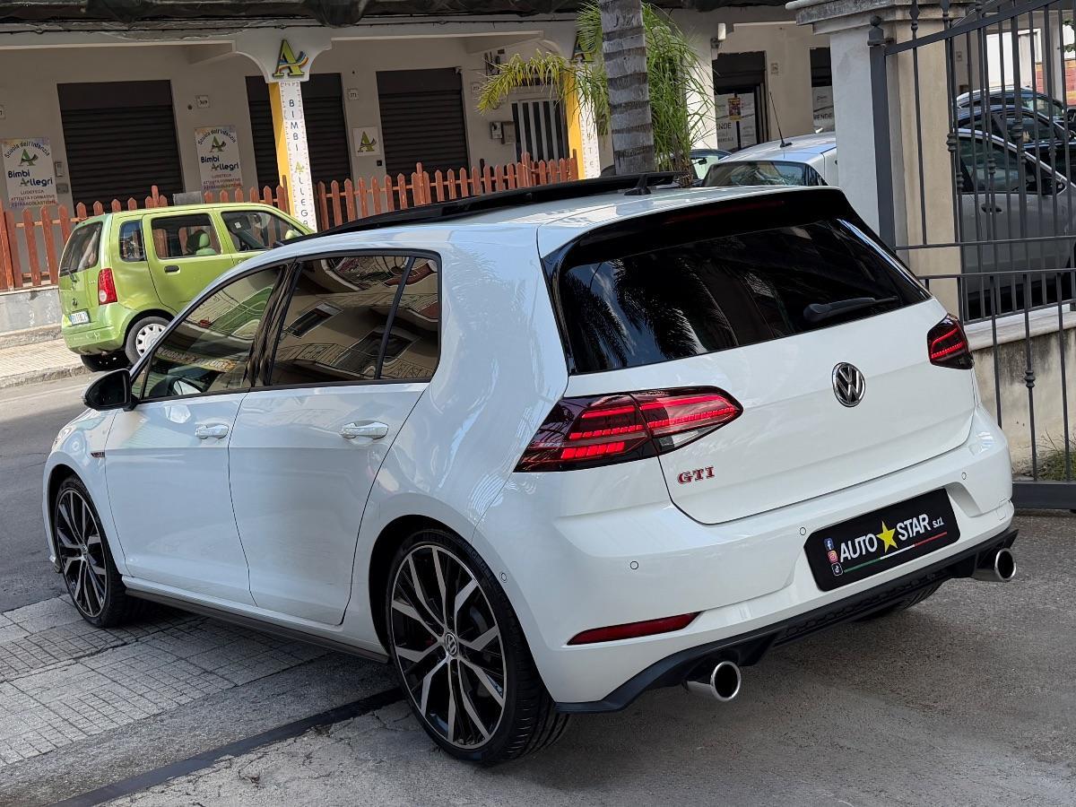 Volkswagen Golf 7.5 GTI 2.0 TSI 245 CV