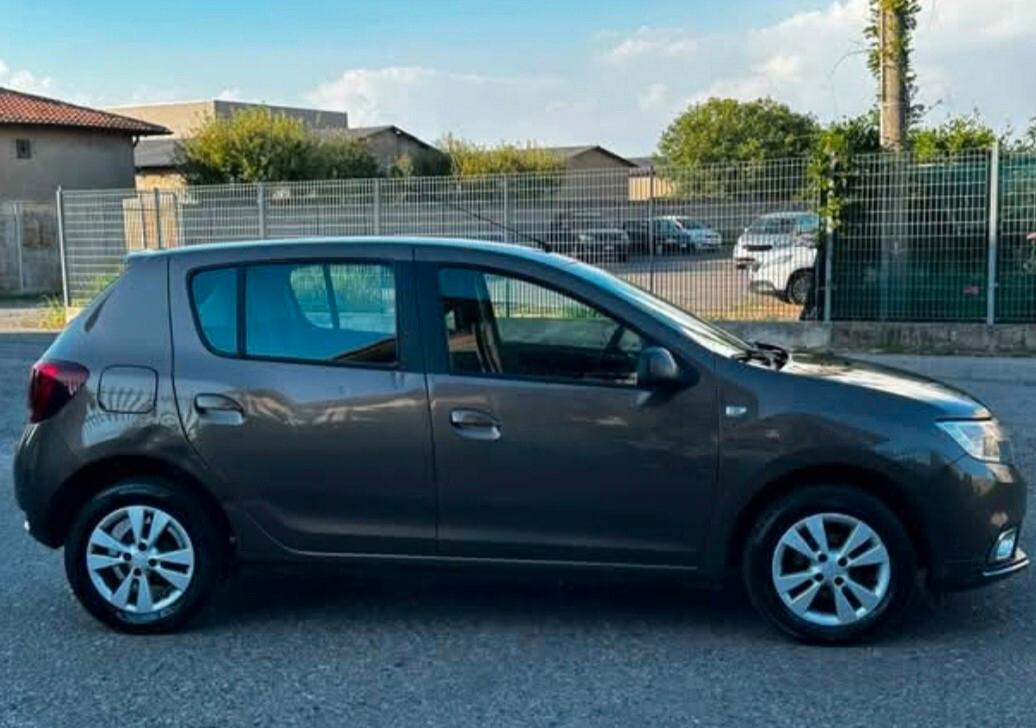 Dacia Sandero 1.0 SCe 12V 75CV Lauréate