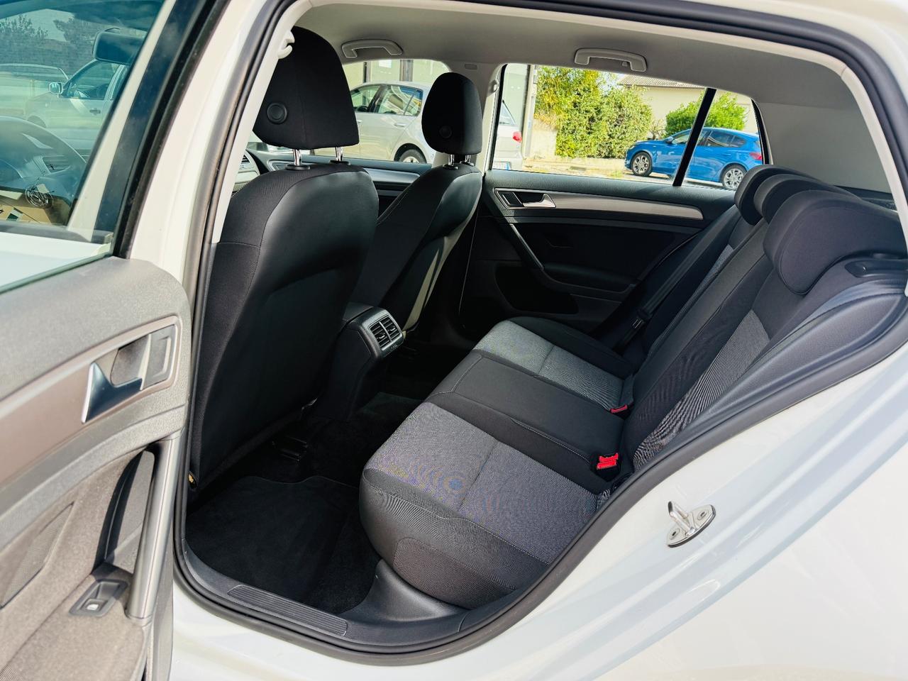 Volkswagen Golf 1.2 TSI 5p. Ok nEOPATENTATI