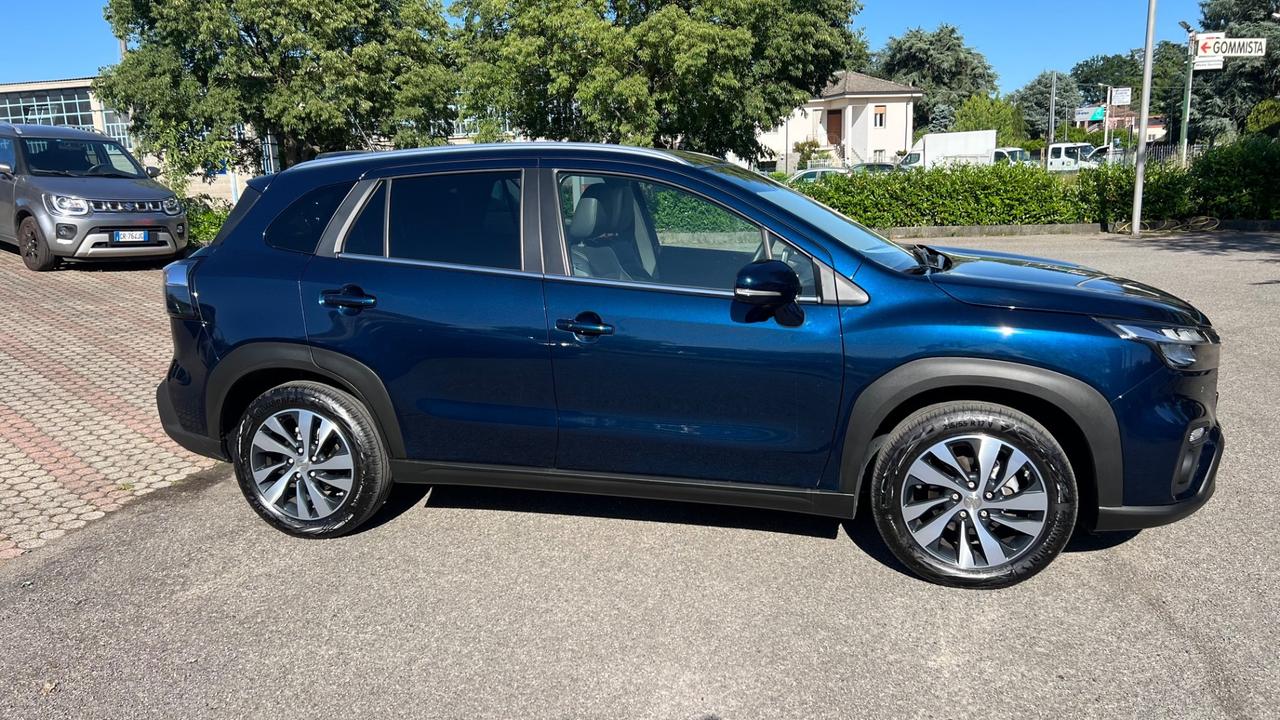 Suzuki S-Cross 1.4 Hybrid 4WD AllGrip Top+ star view