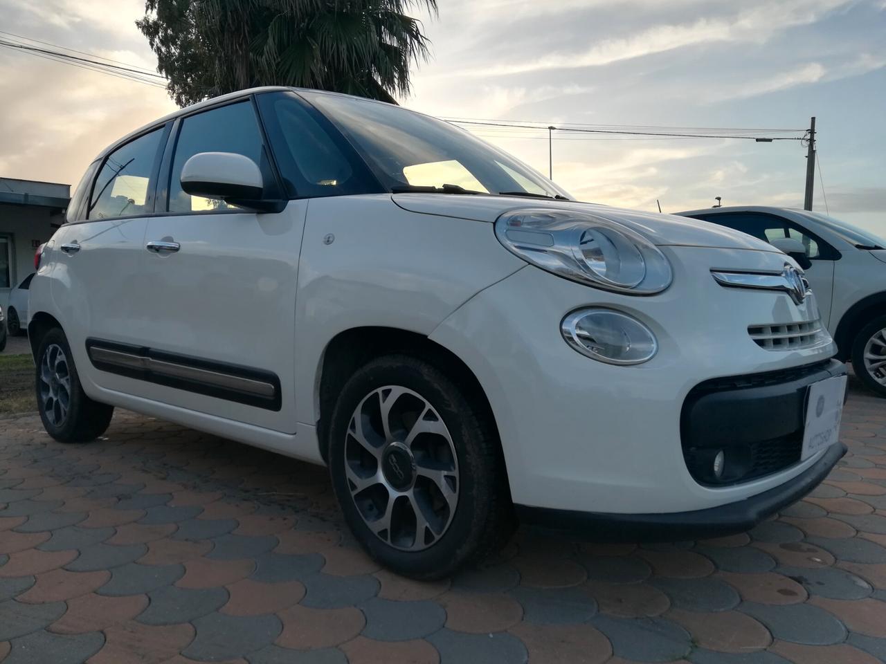 FIAT - 500 L - 1.3 Multijet 95 CV Lounge - AUTO IN CONTOVENDITA