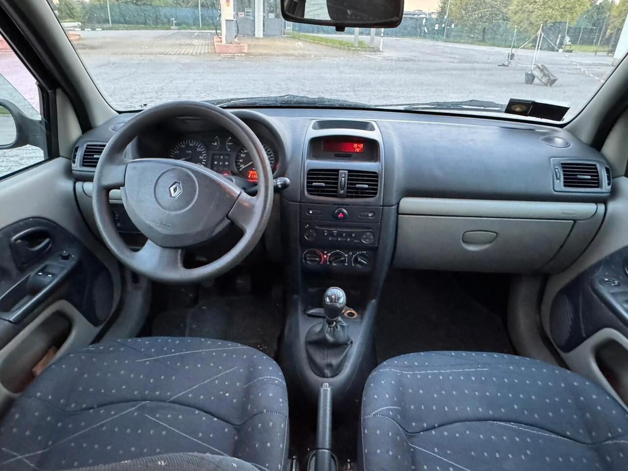 Renault Clio 1.2 cat 5 porte Accetto Permute