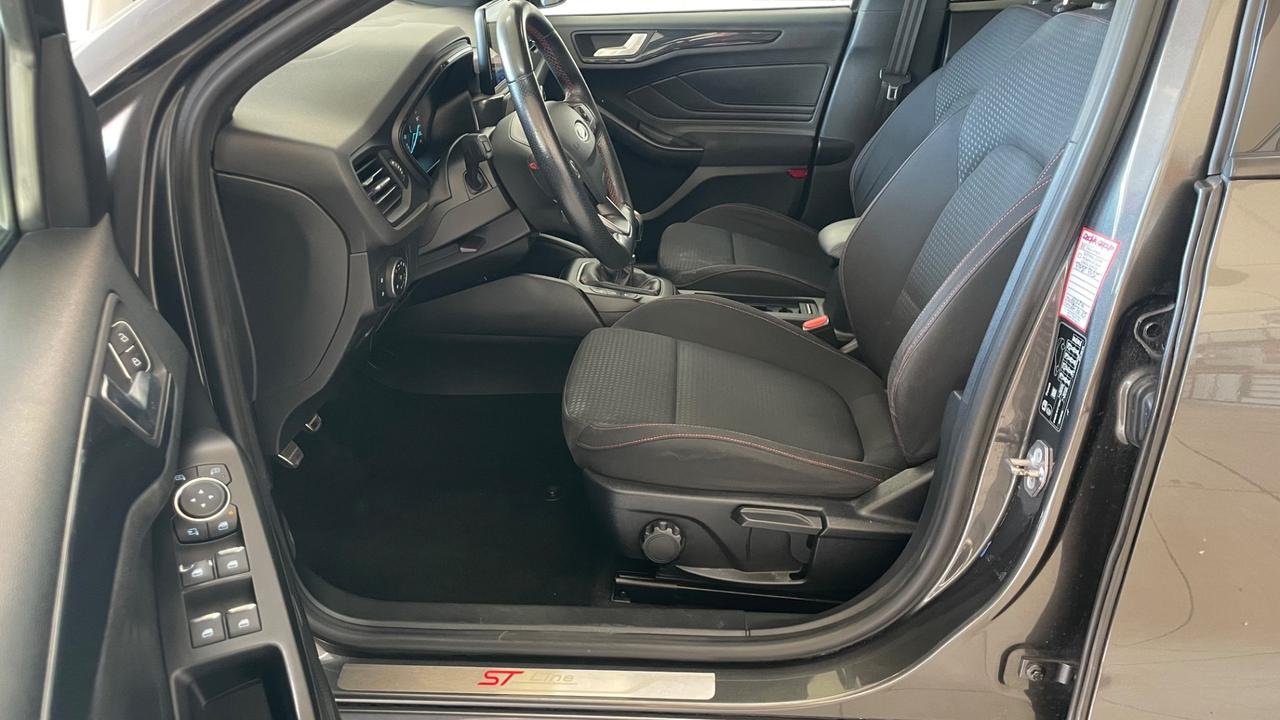 Ford Focus 1.5 TDCi 120 CV ST Line GANCIO TRAINO