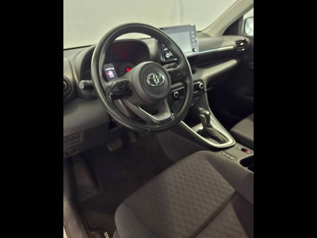 Toyota Yaris 1.5 VVT-iE Hybrid Business E-CVT