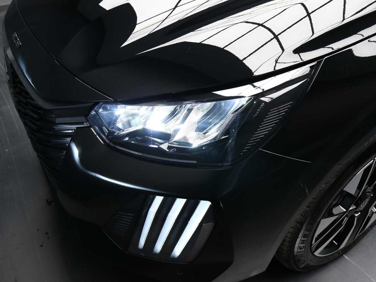 Peugeot 208 1.2 PureTech 100CV S&S 5p. Allur #9779