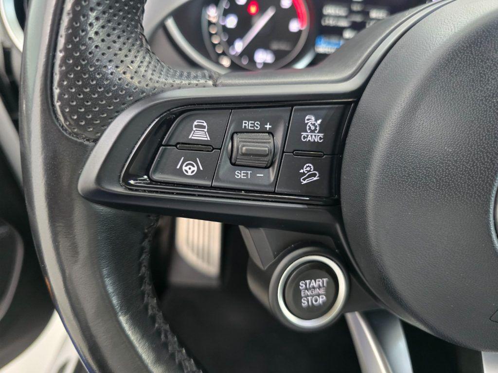 Alfa Romeo Stelvio 2.2 Turbodiesel 210 CV AT8 Q4 Veloce