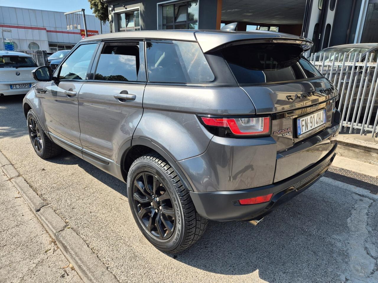 Land Rover Range Evoque 2.0 TD4 150 CV 5p. SE