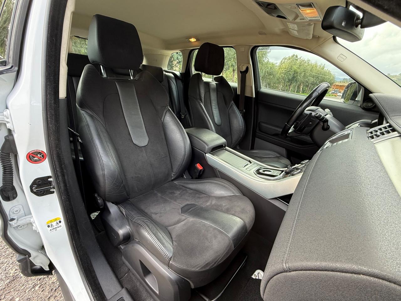 LAND ROVER RANGE EVOQUE 2.2 Sd4 DYNAMIC