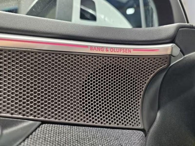 Audi A6 e-hybrid quat 220kW S tron S line Edition Matrix Led B&O Camera 360°