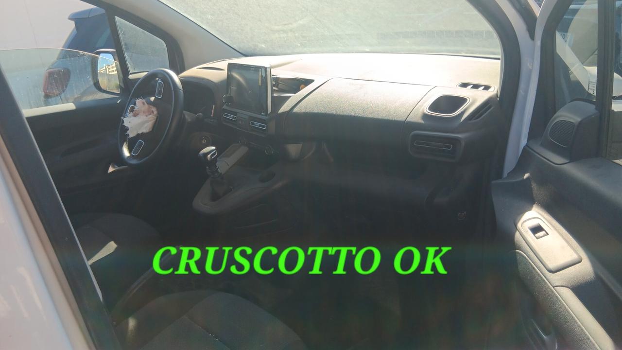 Fiat Doblo incidentata sinistrata mondialcars 09.2023