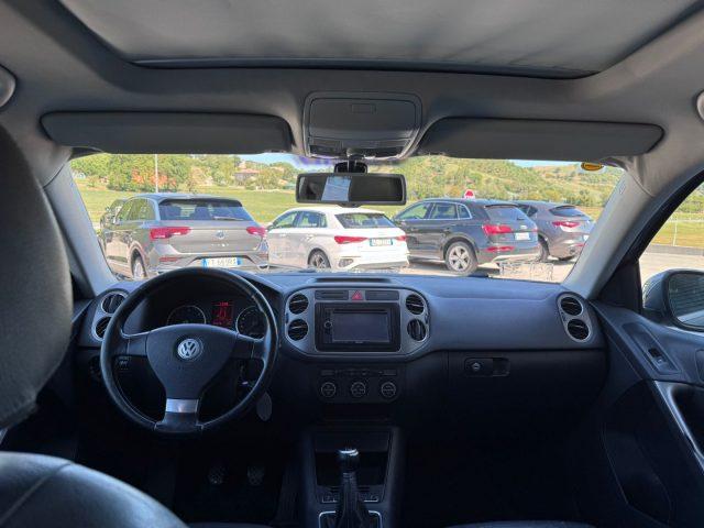 VOLKSWAGEN Tiguan 2.0 16V TDI DPF tiptronic Sport & Style 4x4