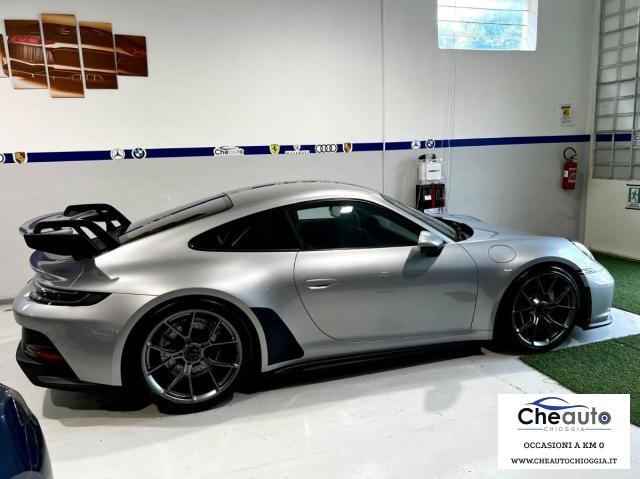 PORSCHE - 992