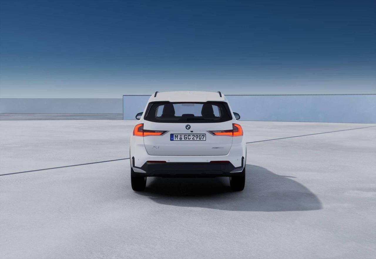 BMW X1 sDrive20i 48V