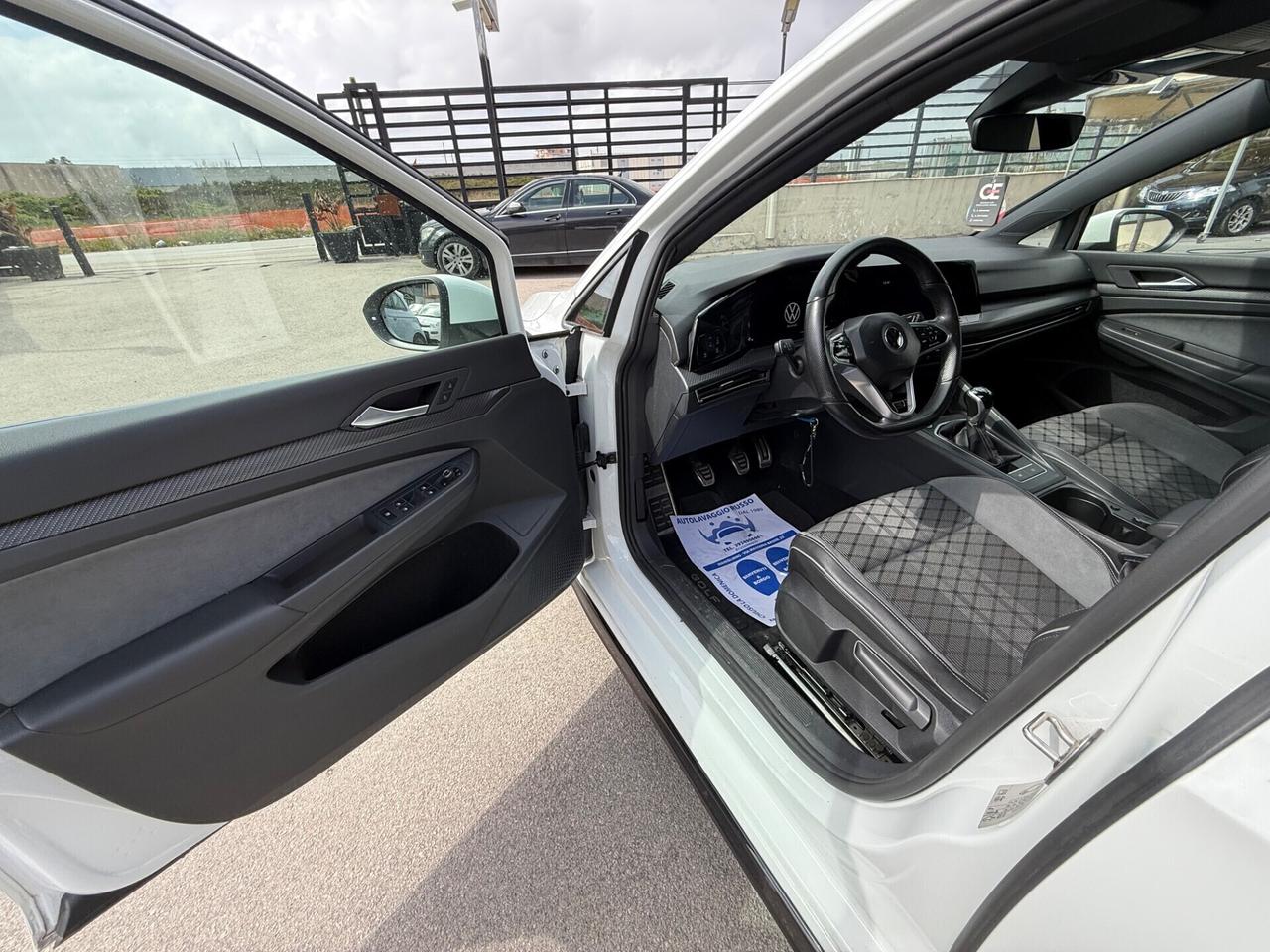 Volkswagen Golf 1.5 TSI 150 CV EVO ACT R-Line