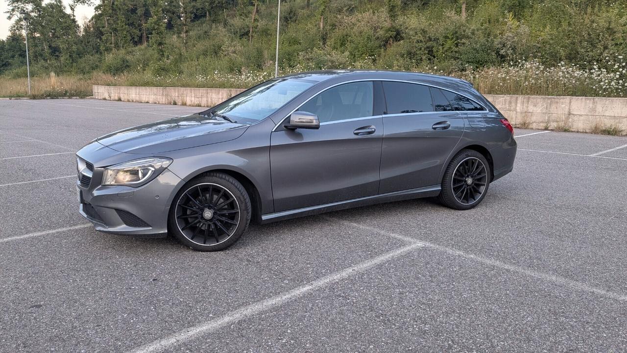 Mercedes-benz CLA 220 Automatic Sport Night