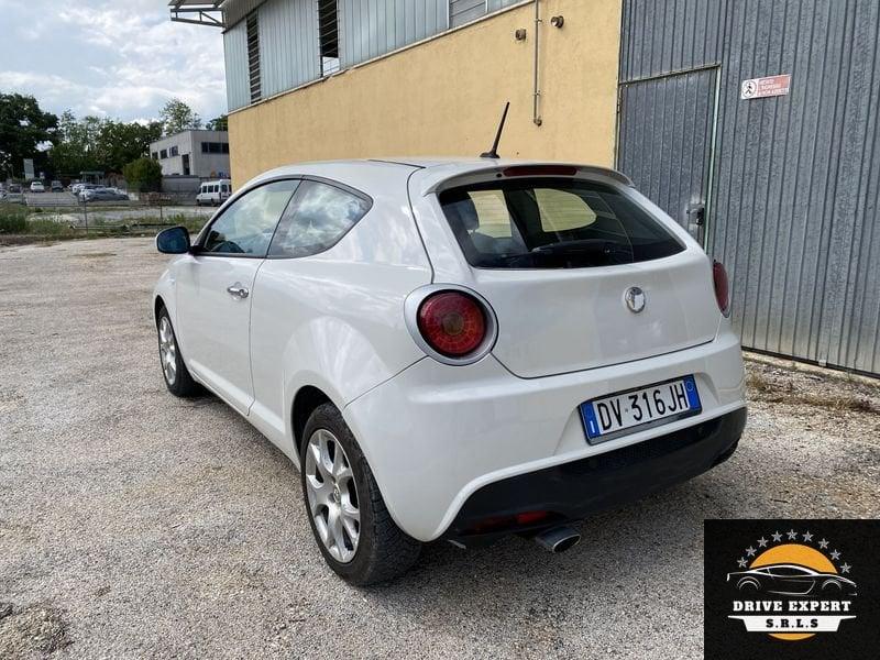 Alfa Romeo MiTo MiTo 1.4 t. Distinctive Gpl 78 CV
