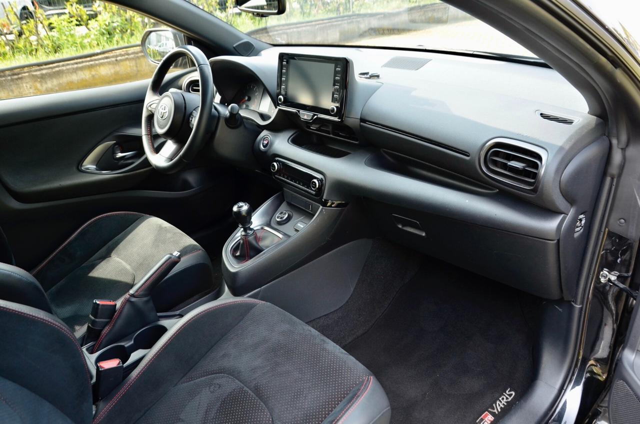 TOYOTA YARIS GR 1.6 CIRCUIT 261cv, UNICOPROPRIETARIO, UFF ITALIANA, SERVICE TOYOTA, PERMUTE