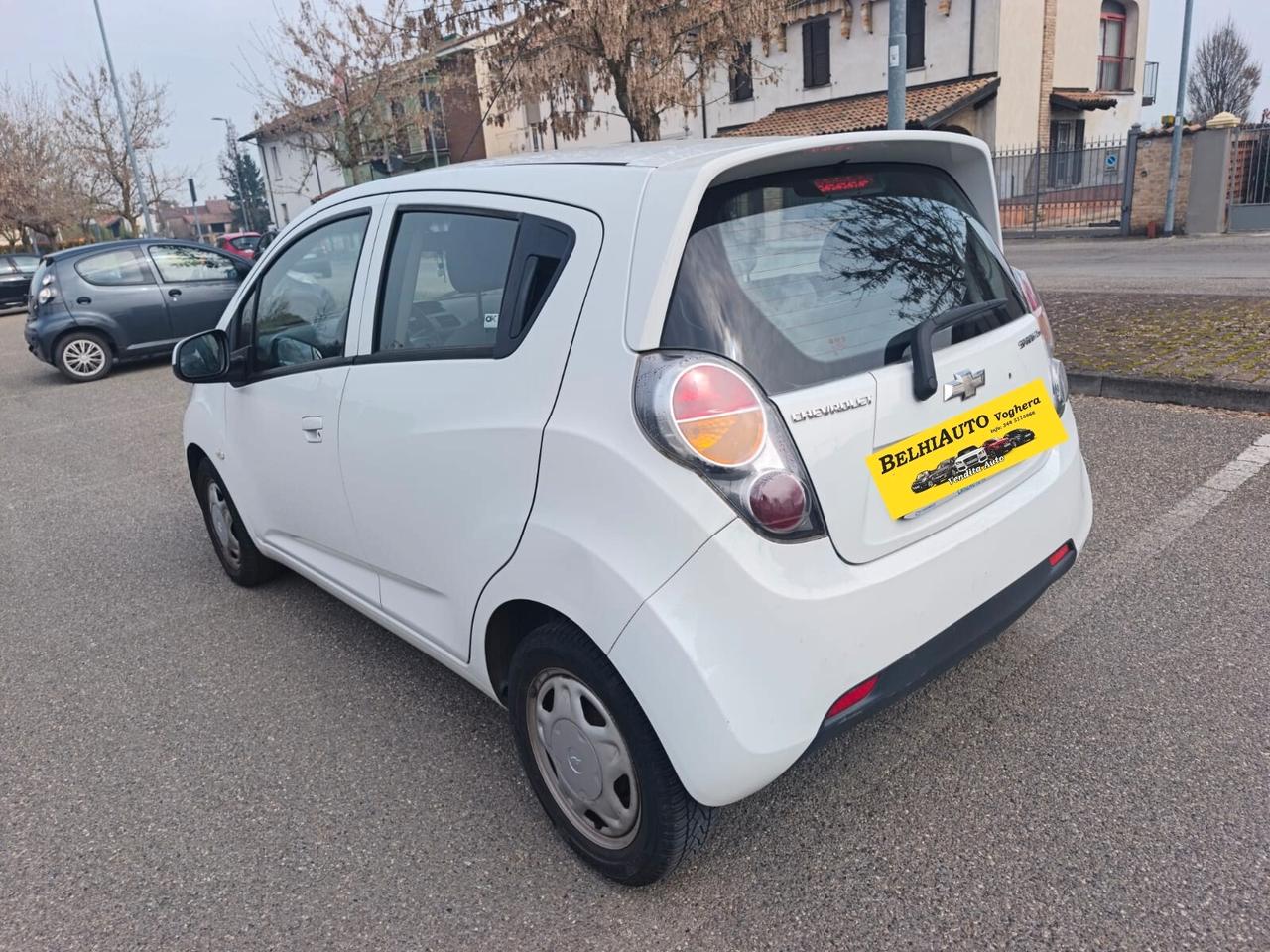Chevrolet Spark 2012---1.0 Benzina Neopatentati
