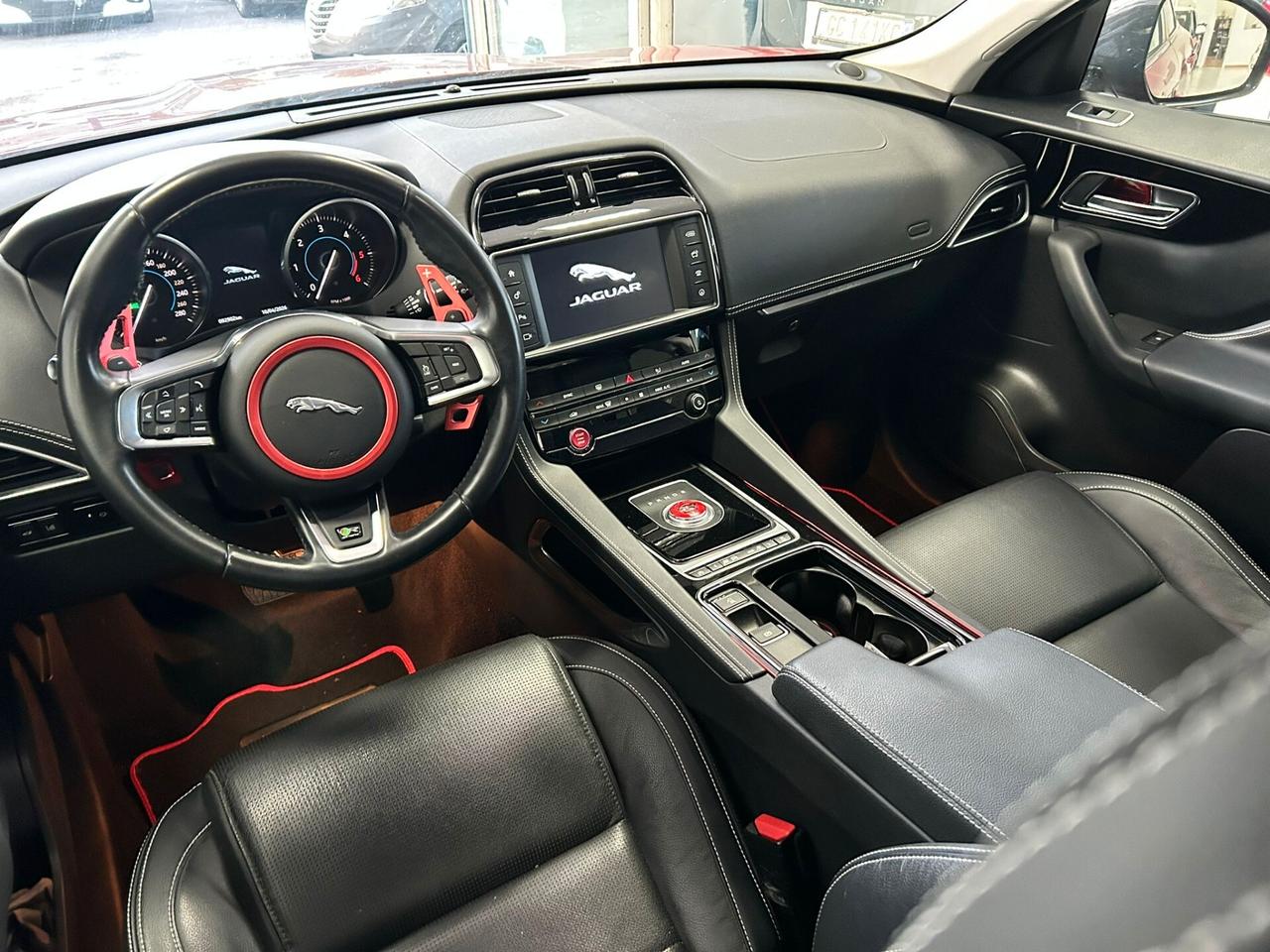 Jaguar F-Pace 2.0 D R-SPORT MOTORE NUOVO 2017