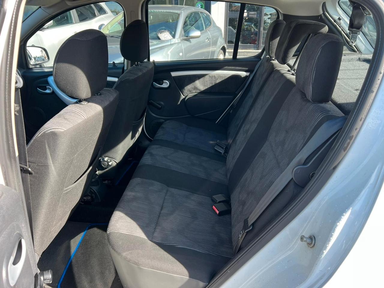 Dacia Sandero 1.4 8V GPL Lauréate